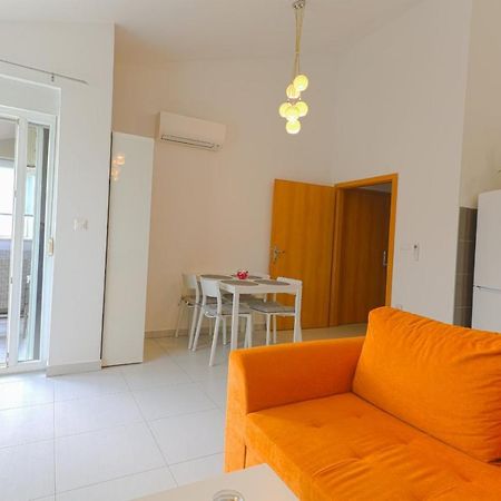 Apartman M&A Apartment Pula Bagian luar foto