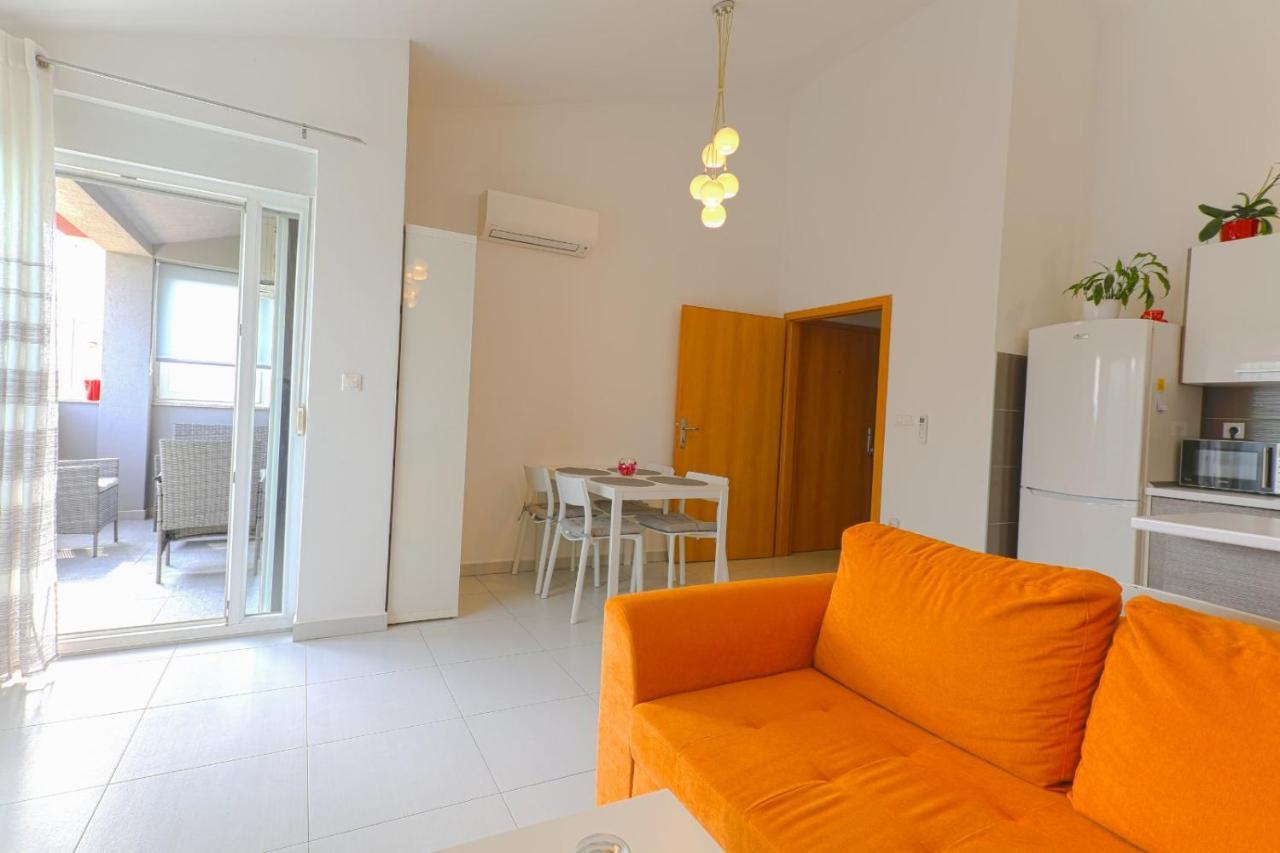 Apartman M&A Apartment Pula Bagian luar foto